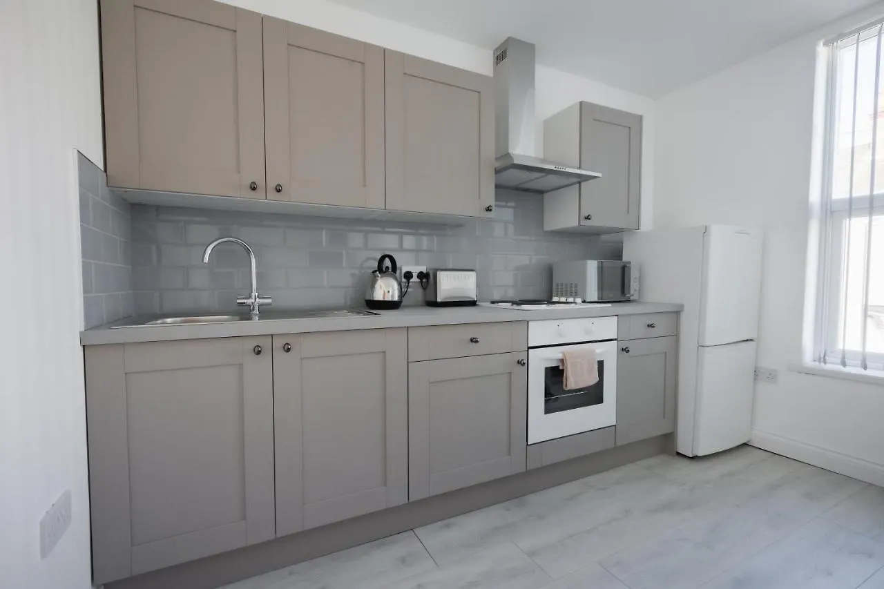 Platform Stadium Apartment With Parking Kingston upon Hull